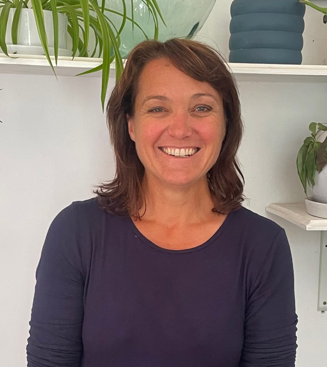 Dr Lisa Schimanski